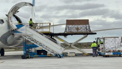 Trelew hizo de puente en la exportación de salmón chileno