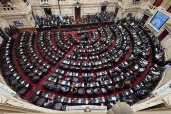Se cayó la sesión para voltear el DNU 70/23